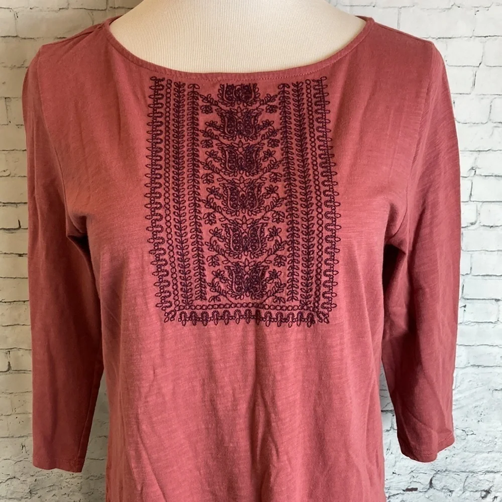 Garnet Hill Women’s Embroidered Boatneck Knit Shift Dress Sz M Boho Scandi Girl - Picture 5 of 15